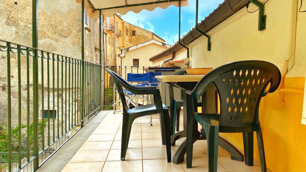 Ferienwohnung Casa Santicelli Maratea “ Il Campanile” Exterior foto